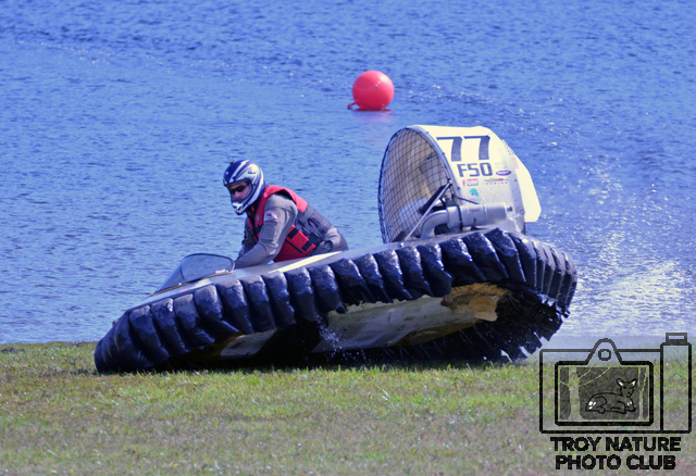 Hovercraft Race_03